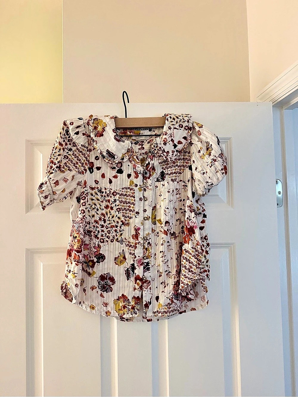 Anthropologie Keira Collared Button-Front Blouse Floral Button-Front Blouse